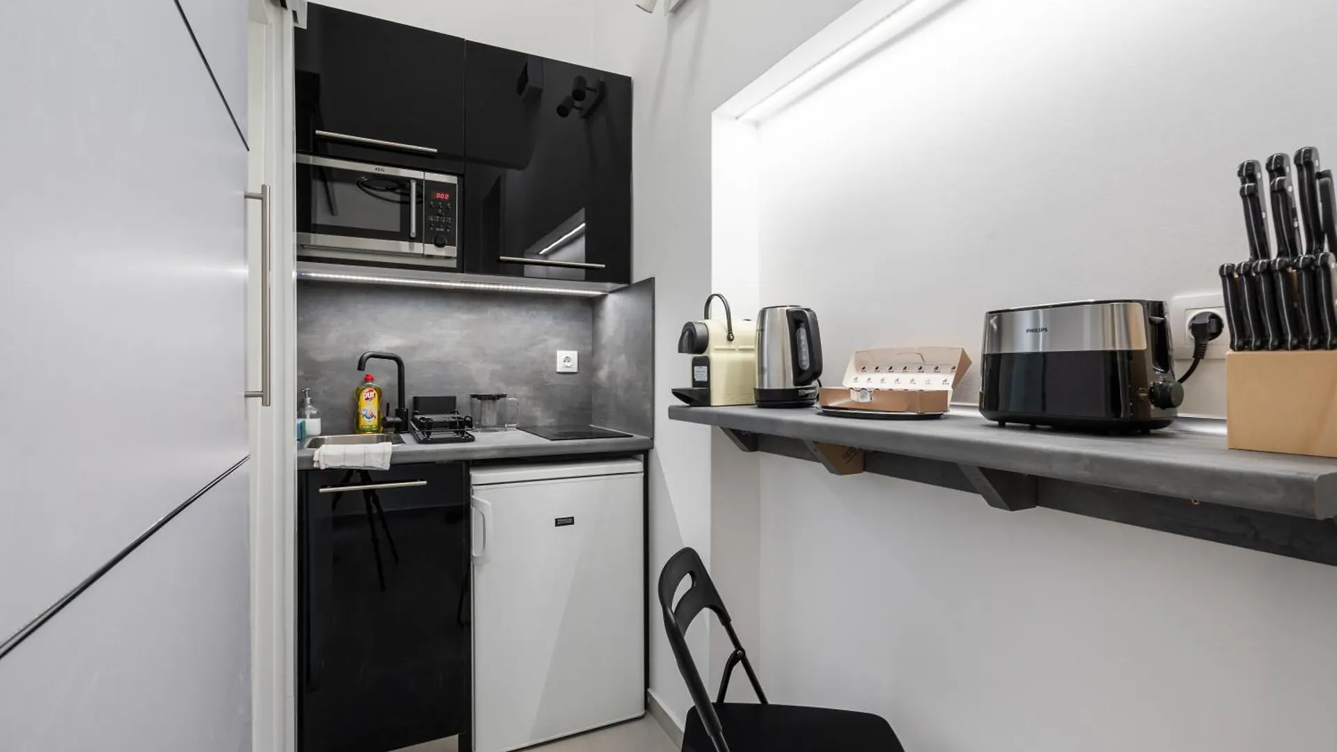 Dorsett Heights Apartment Βουδαπέστη 0*,  Ουγγαρία